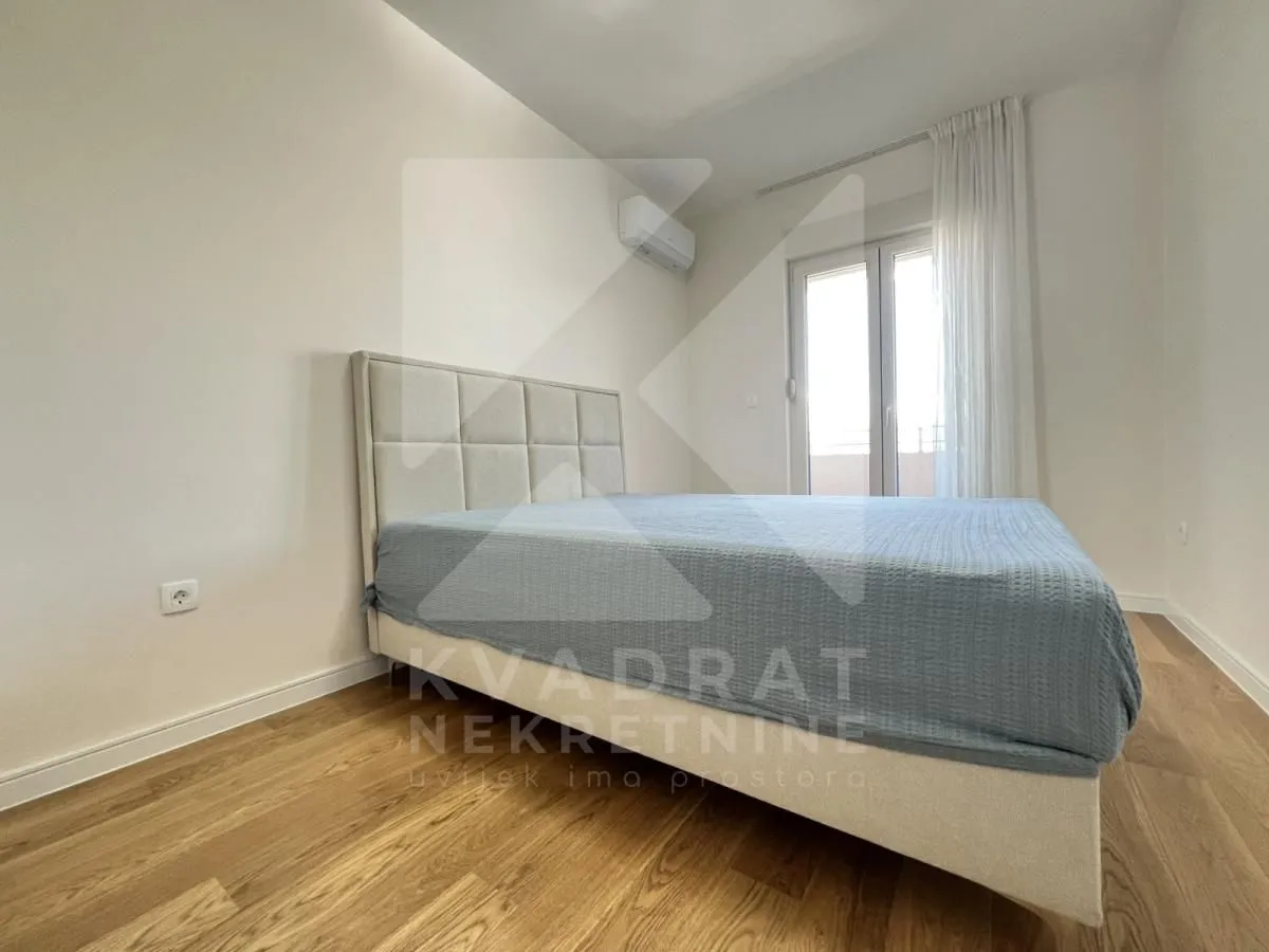 Rent, two bedroom apartment, 72m², Central Point, Podgorica