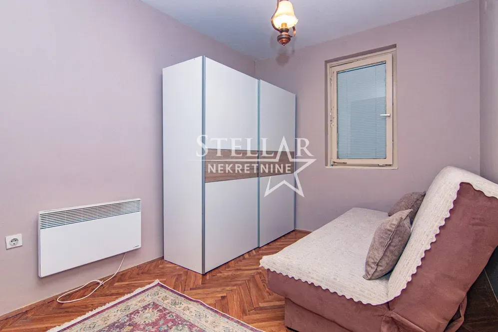 Prodaja, trosoban stan, 90m², Centar, Budva