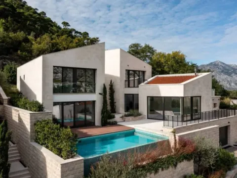 Prodaja, kuća, 479m², Kotor, Crna Gora - image 1