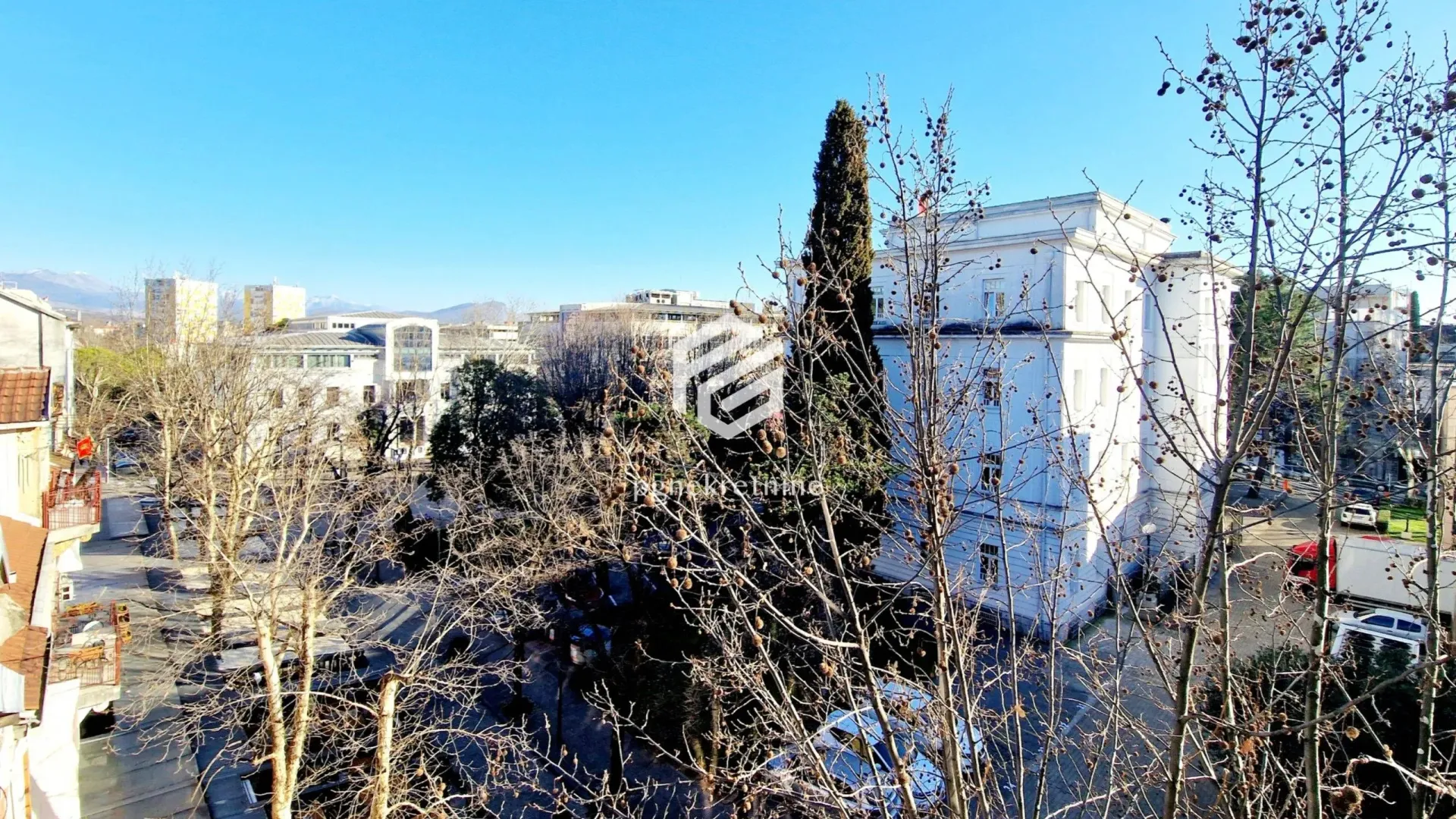 Rent, two bedroom apartment, 120m², Centar, Podgorica