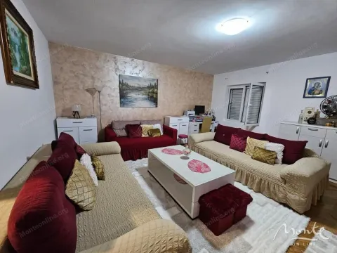 Prodaja, kuća, 220m², Budva, Crna Gora - image 2