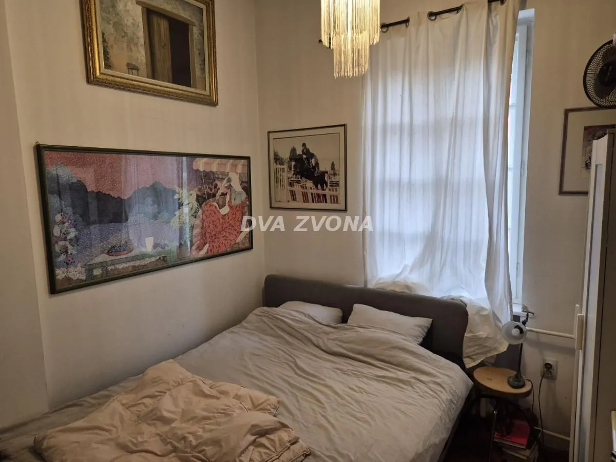 Prodaja, četvorosoban stan, 96m², Centar, Novi Sad