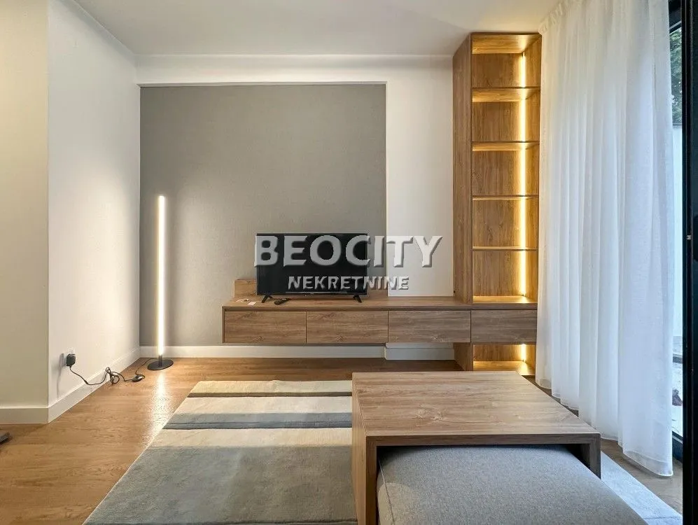 Izdavanje, trosoban stan, 65m², Crveni Krst, Beograd