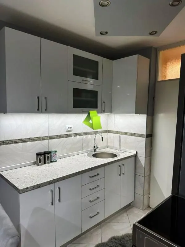 Izdavanje, jednosoban stan, 57m², Medijana, Niš