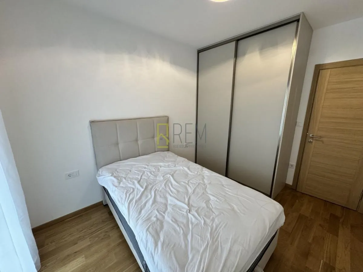 Prodaja, jednosoban stan, 69m², City Kvart, Podgorica