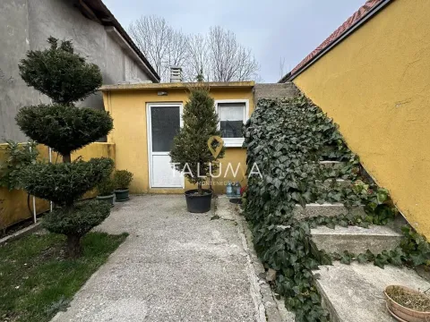 Sale, house, 125m², Centar, Cetinje - image 19