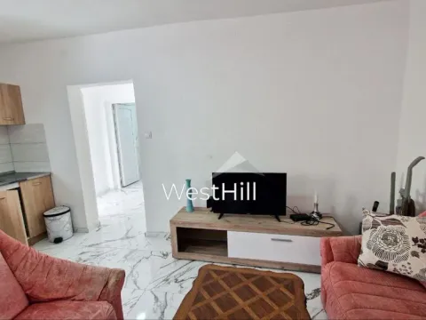 Prodaja, dvosoban stan, 68m², Sutomore, Bar - image 4