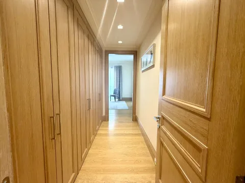 Izdavanje, dvosoban stan, 106m², Porto Montenegro, Tivat - image 20