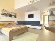 Sale, two bedroom apartment, 72m², Kamenari, Herceg Novi - image 8