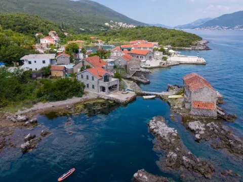 Prodaja, kuća, 121m², Tivat, Crna Gora - image 20