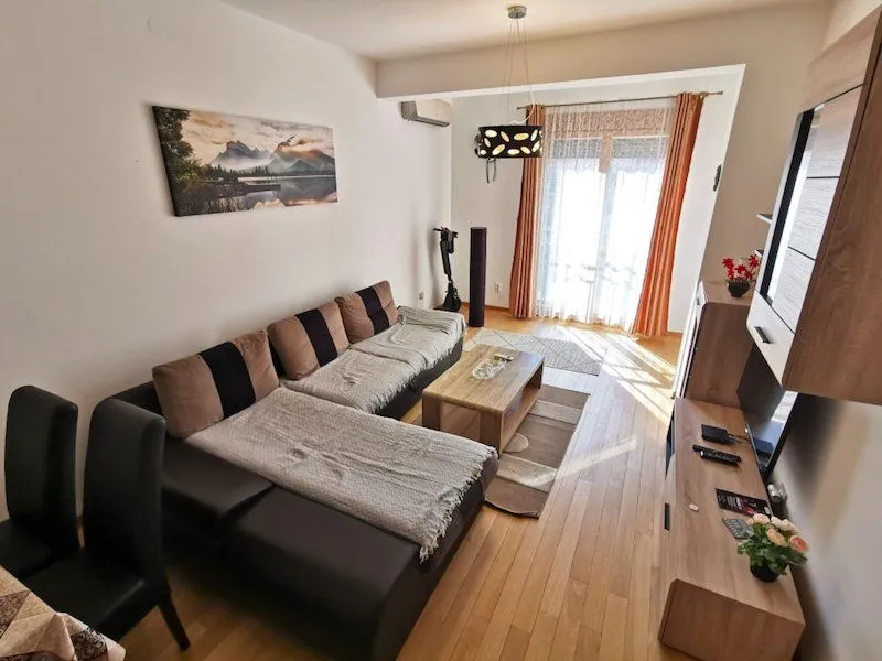 Rent, apartment, 49m², 1 maj, Podgorica