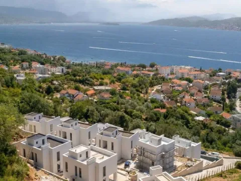Prodaja, kuća, 228m², Centar, Herceg Novi - image 4