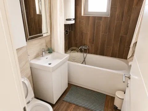Rent, four bedroom apartment, 80m², Tašmajdan, Palilula Sve Podlokacije - image 7
