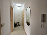 Prodaja, jednosoban stan, 54m², City Kvart, Podgorica - image 9