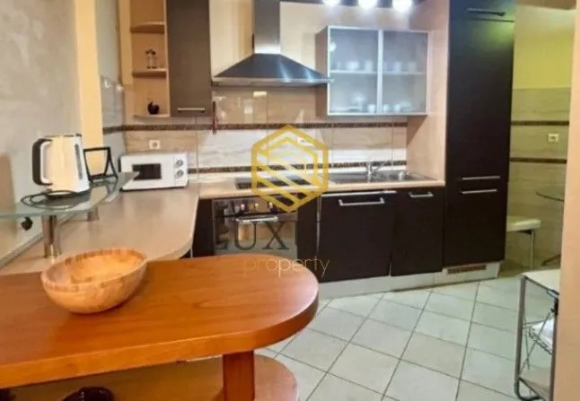 Rent, apartment, 100m², Centar, Podgorica