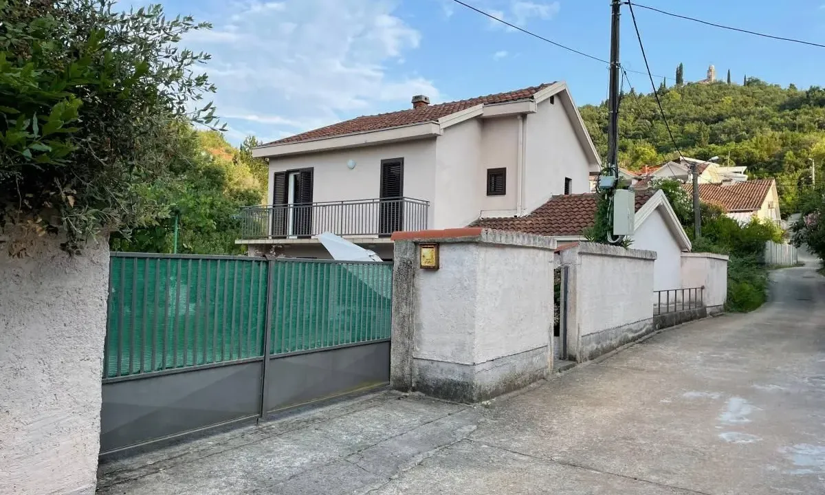 Prodaja, kuća, 116m², Tivat, Crna Gora
