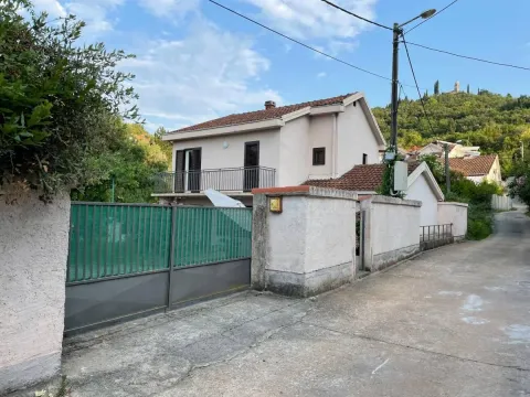 Sale, house, 116m², Tivat, Crna Gora