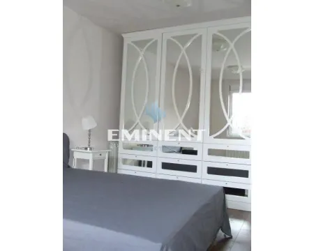 Rent, two bedroom apartment, 65m², Stari Grad, Beograd - image 6