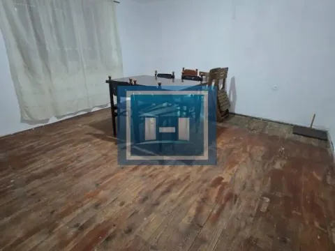 Prodaja, kuća, 250m², Vranje, Srbija - image 9