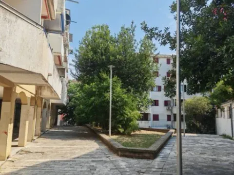 Sale, apartment, 60m², Adok, Budva - image 2