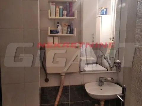 Prodaja, trosoban stan, 70m², Konjarnik, Voždovac Sve Podlokacije - image 10