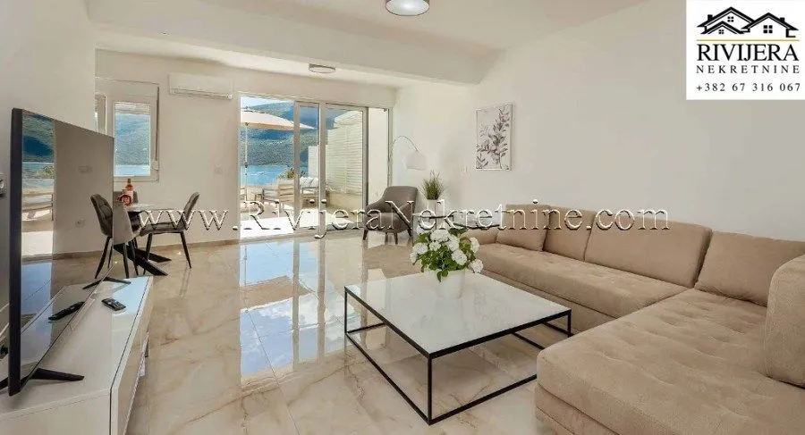 Prodaja, dvosoban stan, 120m², Baošići, Herceg Novi