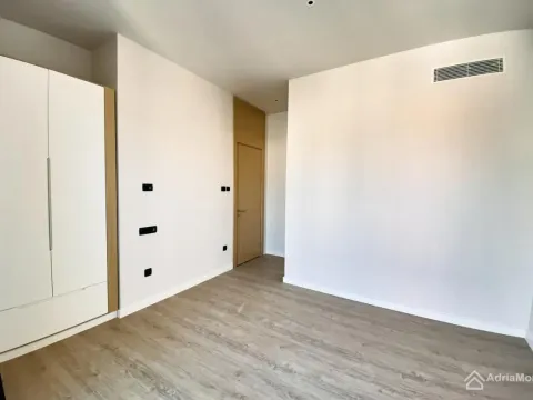 Prodaja, dvosoban stan, 102m², Porto Montenegro, Tivat - image 8