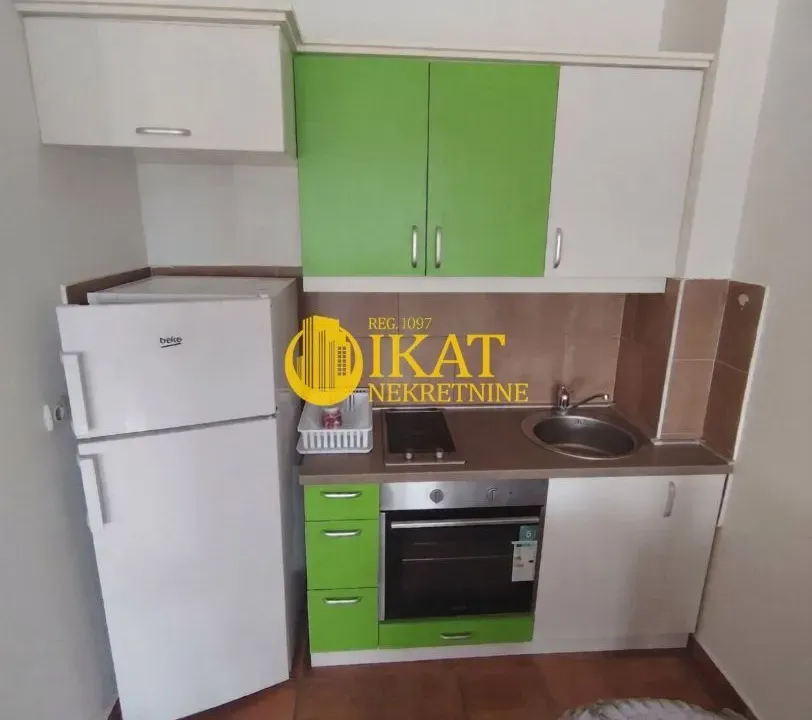 Prodaja, dvosoban stan, 42m², Leštane, Grocka