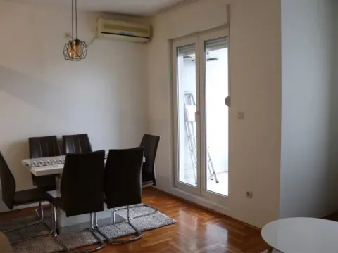 Rent, one bedroom apartment, 47m², Stari Aerodrom, Podgorica - image 4