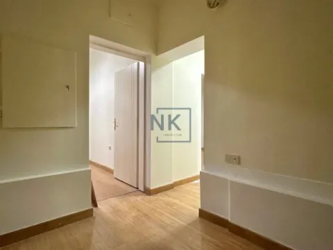 Izdavanje, poslovni prostor, 75m², Centar, Podgorica - image 2