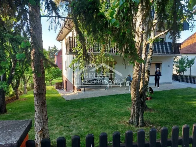 Prodaja, kuća, 412m², Jugovo, Smederevo
