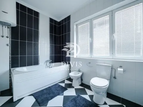 Izdavanje, kuća, 448m², Dedinje Rtv Pink, Dedinje Sve Podlokacije - image 6