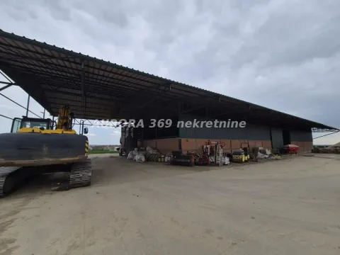 Rent, office space, 1000m², Irig, Srbija - image 8