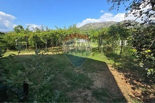 Prodaja, plac, Zlatica, Podgorica