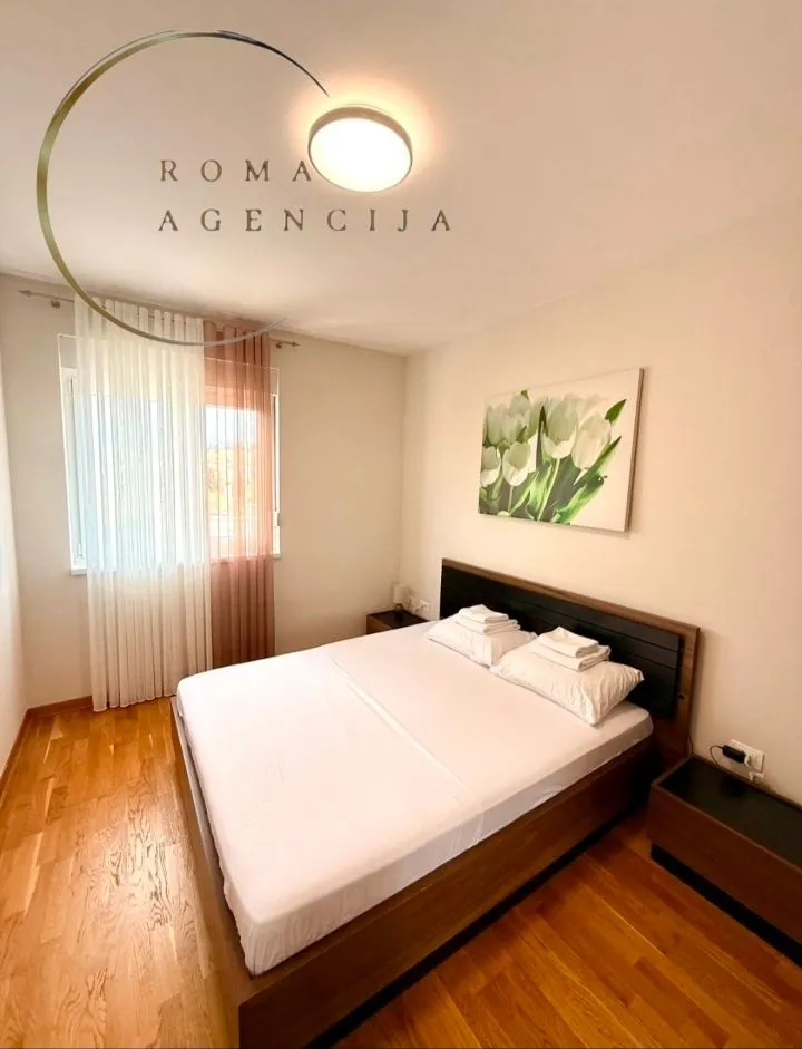 Rent, one bedroom apartment, 45m², City Kej, Podgorica