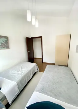 Rent, two bedroom apartment, 93m², Petrovac, Budva - image 12
