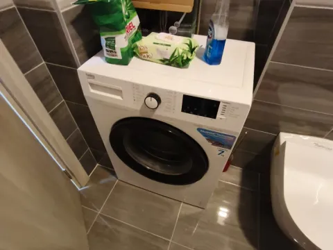 Izdavanje, dvosoban stan, 75m², Stari Aerodrom, Podgorica - image 9