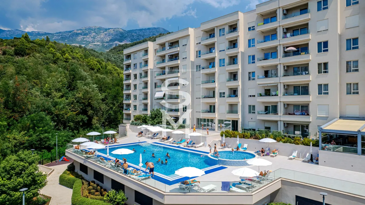 Sale, two bedroom apartment, 48m², Bečići, Budva
