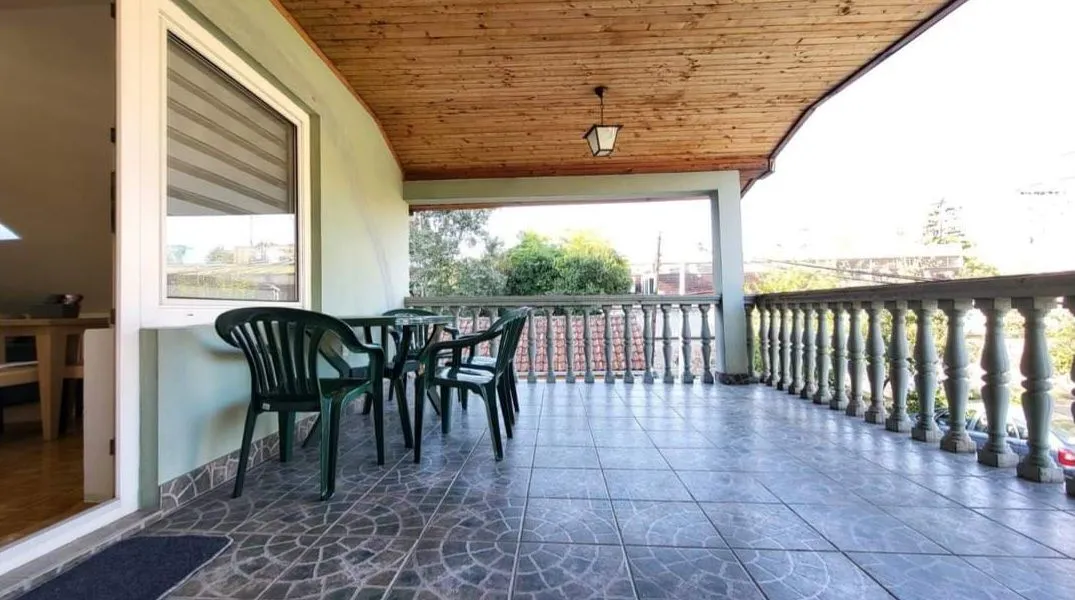 Izdavanje, trosoban stan, 80m², Detelinara, Novi Sad Sve Podlokacije