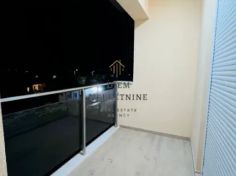 Izdavanje, jednosoban stan, 48m², New City, Podgorica - image 7