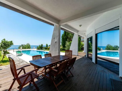 Sale, house, 416m², Utjeha, Bar - image 13