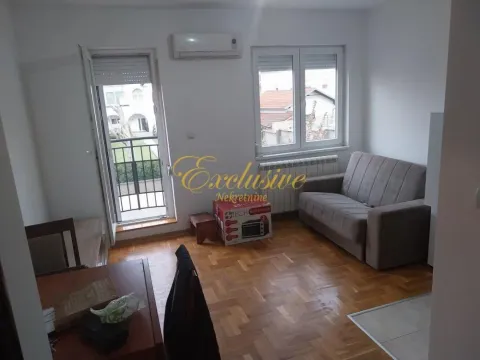 Izdavanje, jednosoban stan, 37m², Cvetanova Ćuprija, Zvezdara Sve Podlokacije - image 2