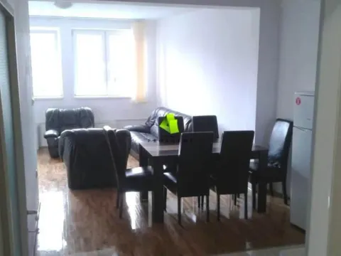 Izdavanje, trosoban stan, 80m², Medijana, Niš - image 2