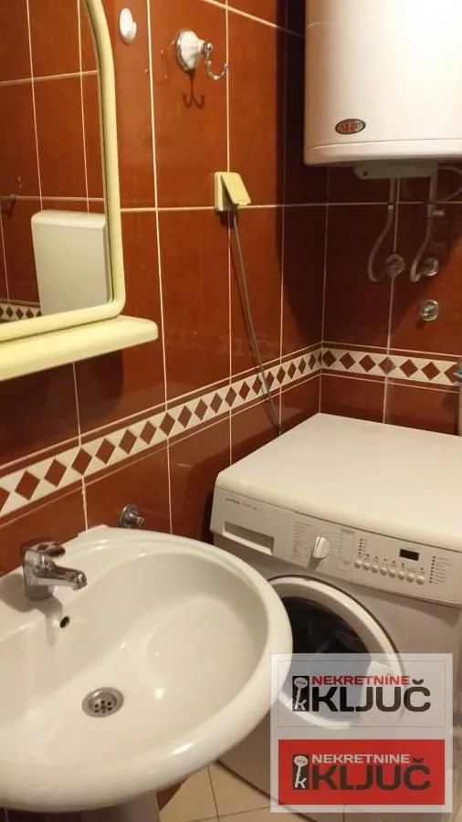 Rent, two bedroom apartment, 50m², Grbavica, Novi Sad Sve Podlokacije
