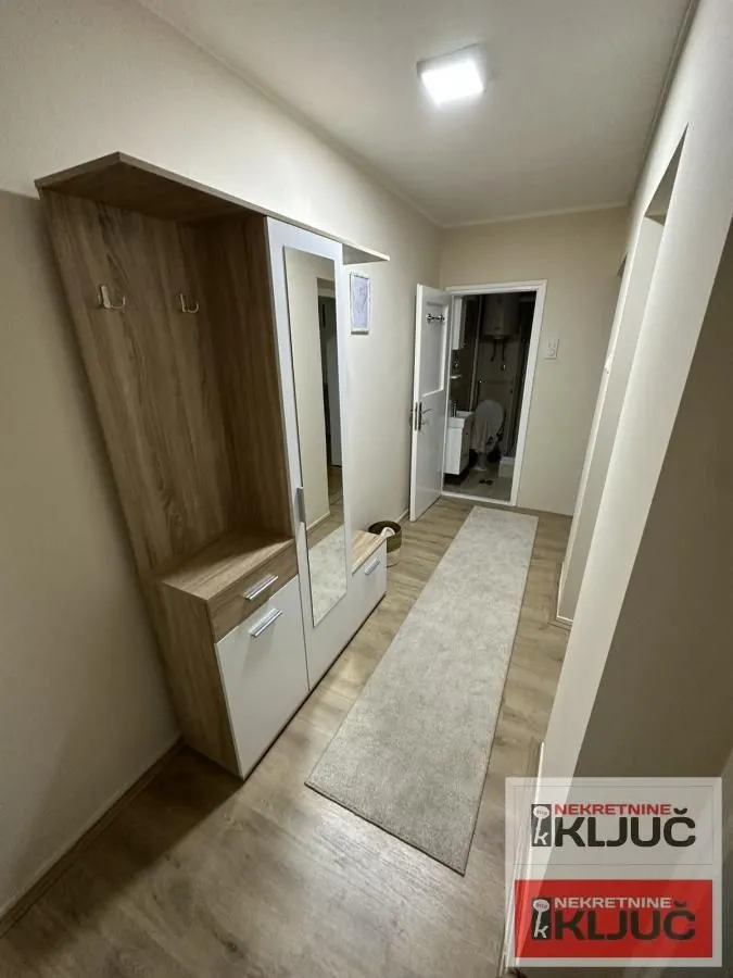 Prodaja, dvosoban stan, 54m², Rotkvarija, Novi Sad Sve Podlokacije