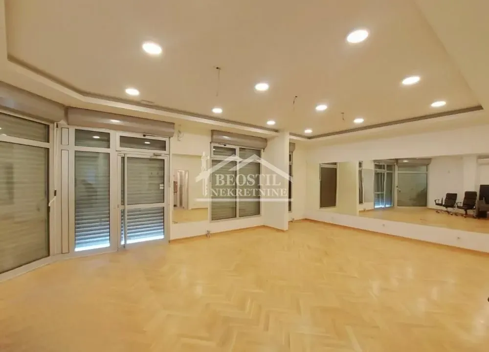 Prodaja, poslovni prostor, 100m², Kalemegdan, Beograd