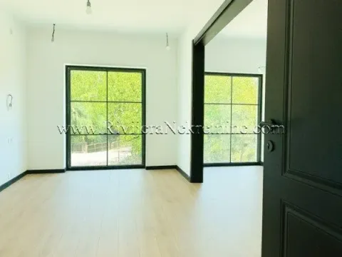 Prodaja, trosoban stan, 117m², Herceg Novi, Crna Gora - image 2