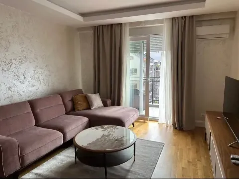 Izdavanje, dvosoban stan, 70m², Ljubović, Podgorica - image 5