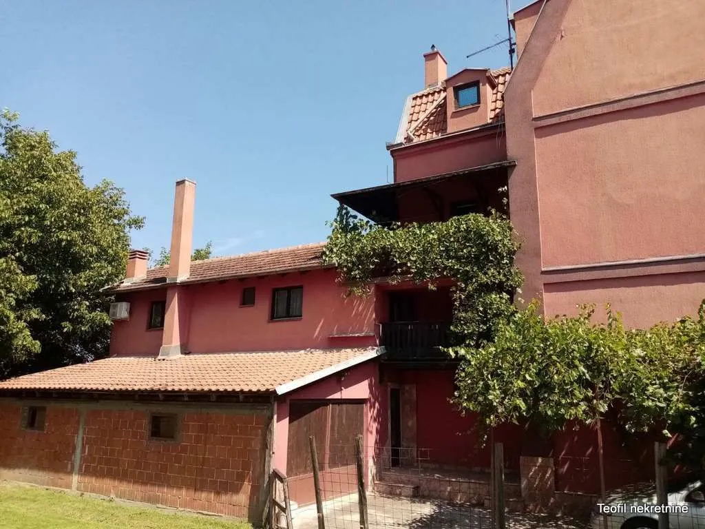 Prodaja, kuća, 457m², Mladenovac, Beograd
