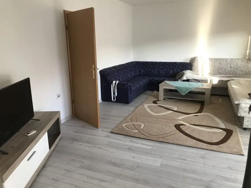 Rent, three bedroom apartment, 130m², Čeluga, Bar